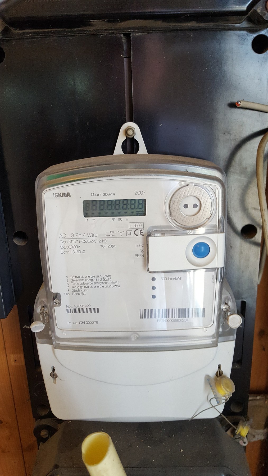 Elektriciteitsmeter in een meterkast.