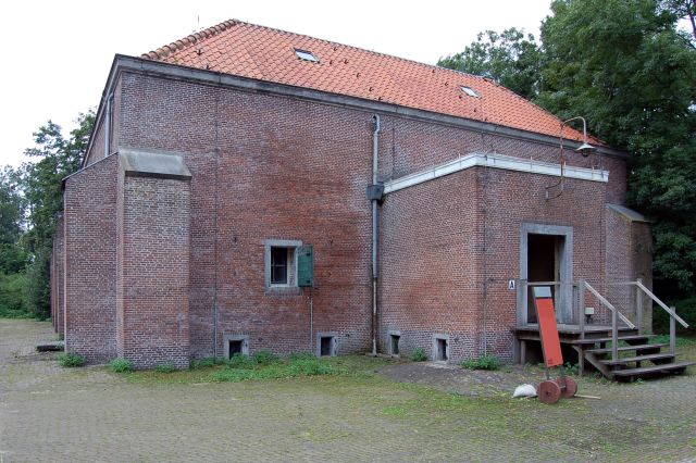Het kruithuis uit 1747 op Fort Wierickerschans.